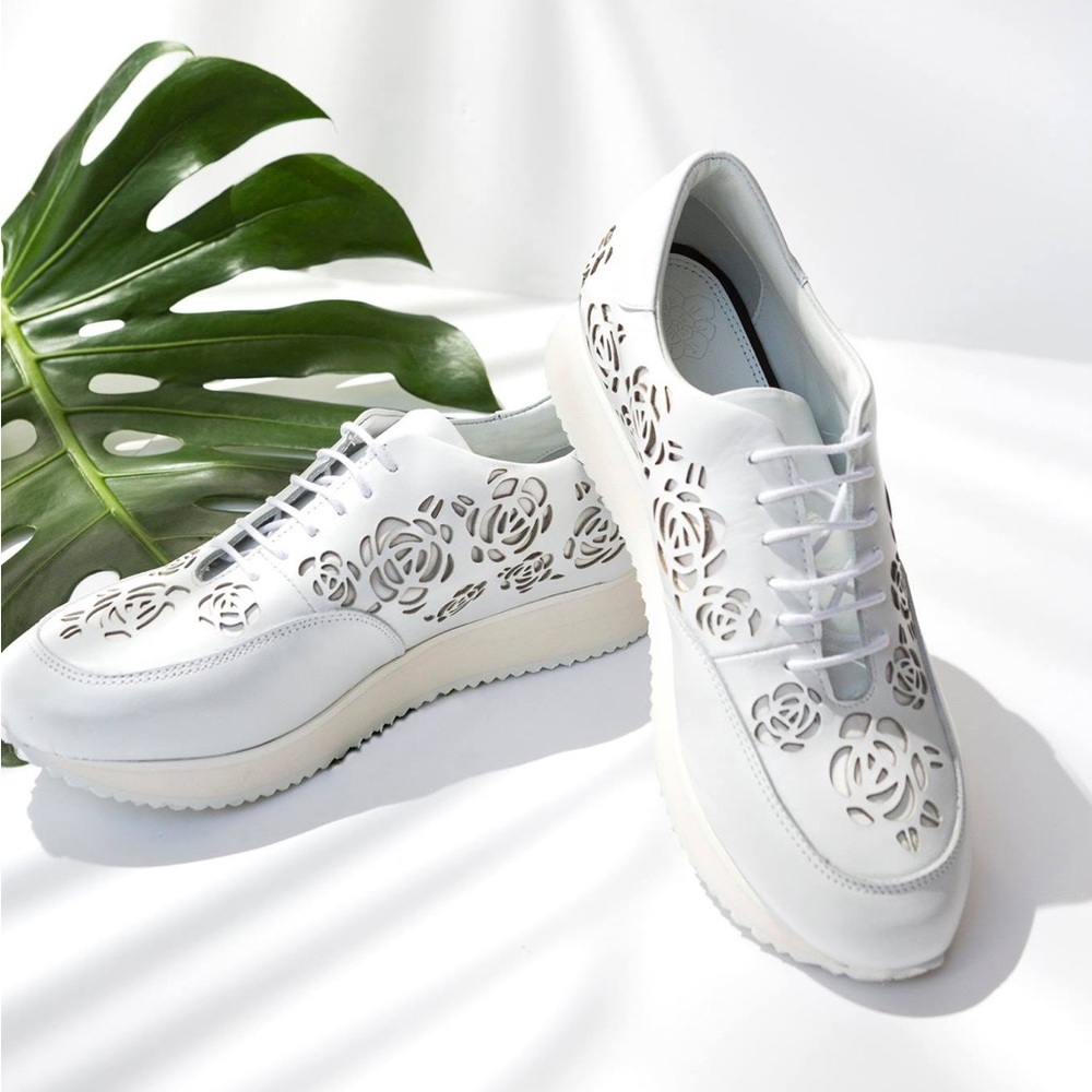Anne Fontaine White Leather "GAD" Floral Laser-Cut Sneakers - Size 37